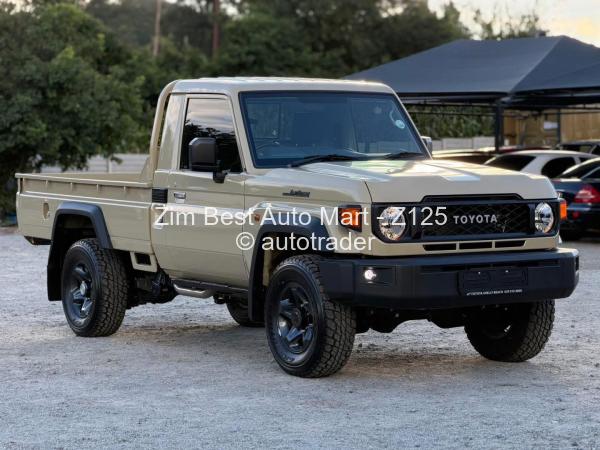 2025 - Toyota  Land Cruiser 79