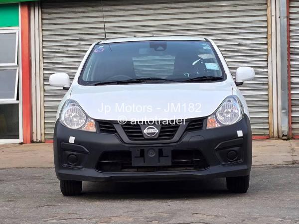 2018 - Nissan  AD Van