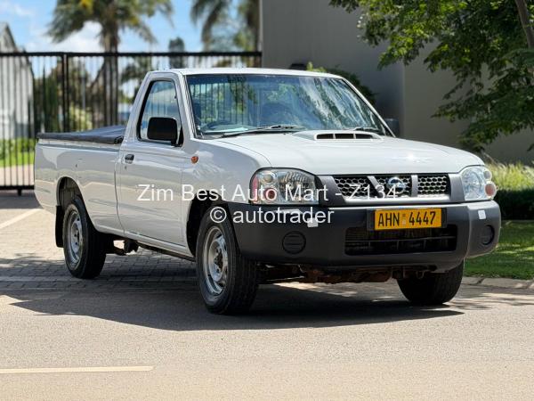 2019 - Nissan  NP300 Hardbody