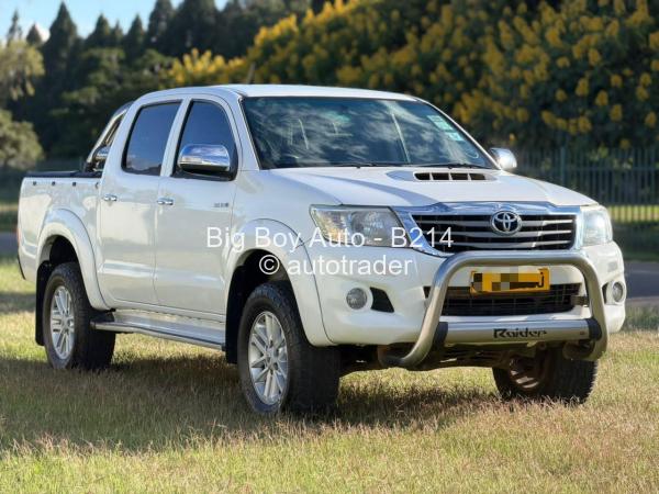 2014 - Toyota  Hilux D4D