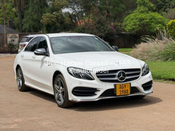 2015 - Mercedes Benz C-Class