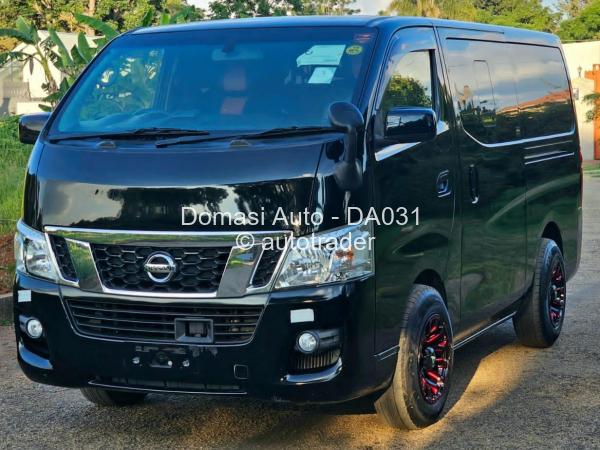 2017 - Nissan  Caravan