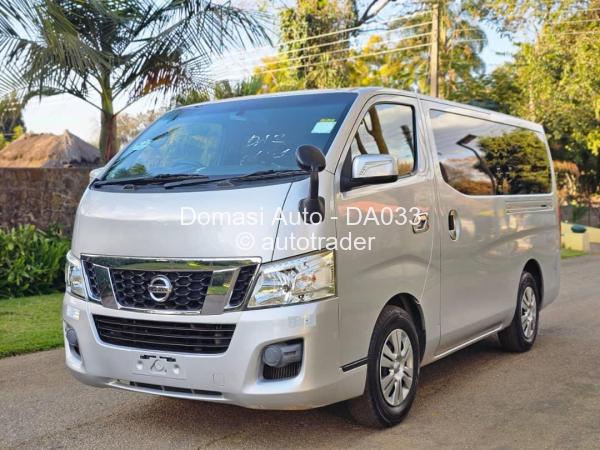 2016 - Nissan  NV350