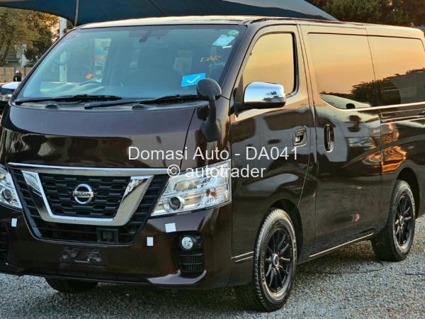 2021 - Nissan  NV350