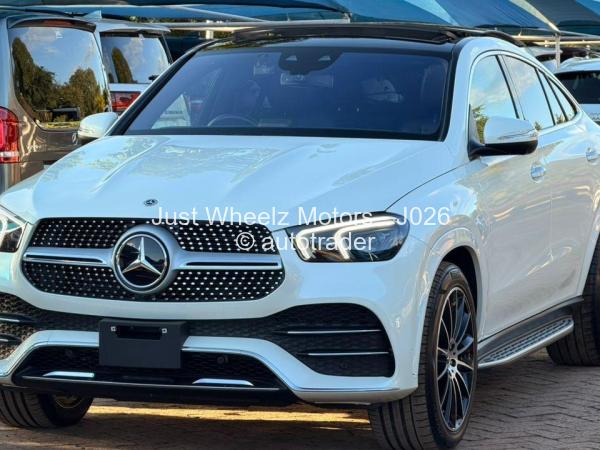 2020 - Mercedes Benz GLE
