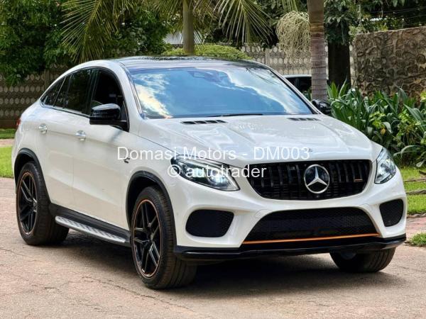 2017 - Mercedes Benz GLE
