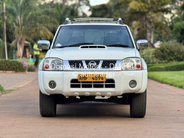 2018 - Nissan  NP300 Hardbody