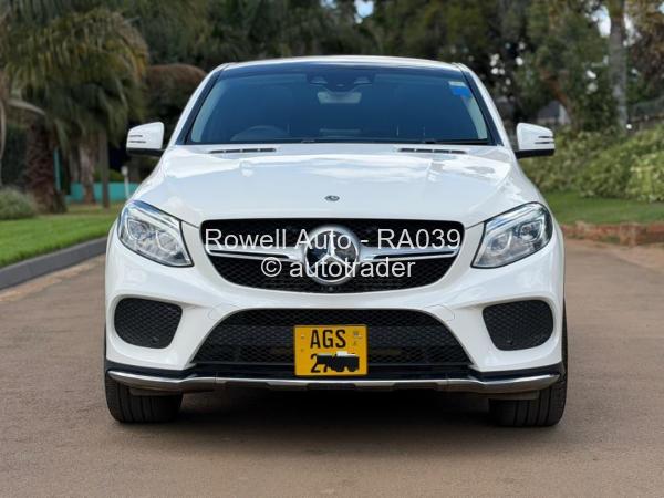 2017 - Mercedes Benz GLE 350