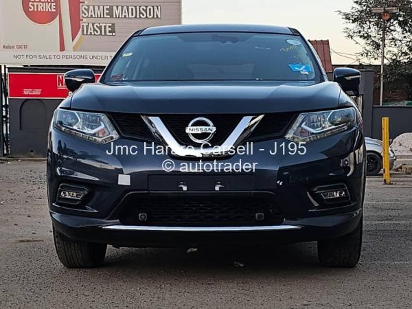 2017 - Nissan  X-Trail