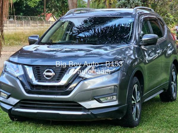 2019 - Nissan  Xtrail