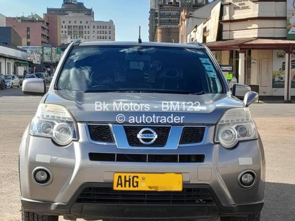 2012 - Nissan  Xtrail
