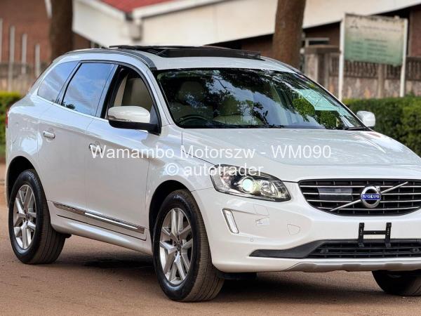2017 - Volvo  XC60