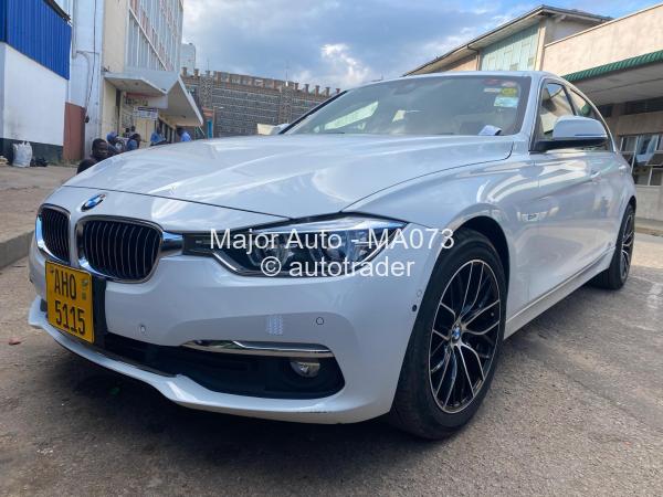 2017 - BMW 3 Series