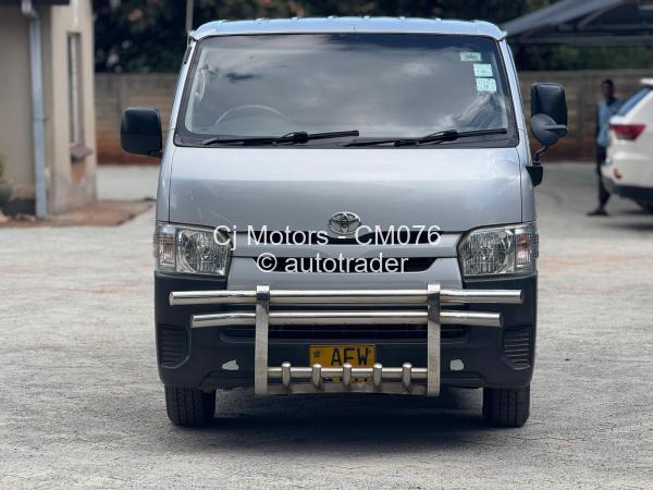 2016 - Toyota  Regius Ace