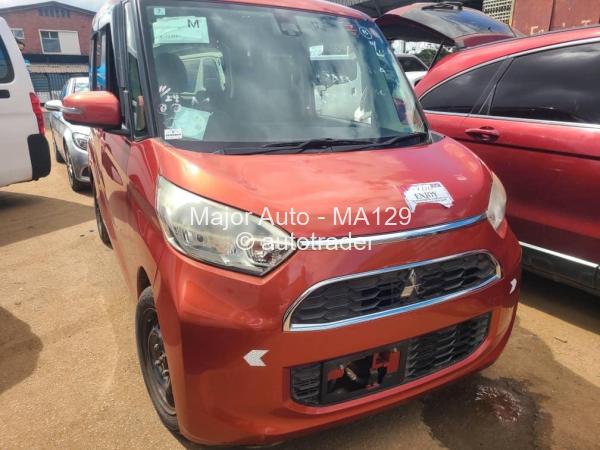 2017 - Mitsubishi  eK Wagon