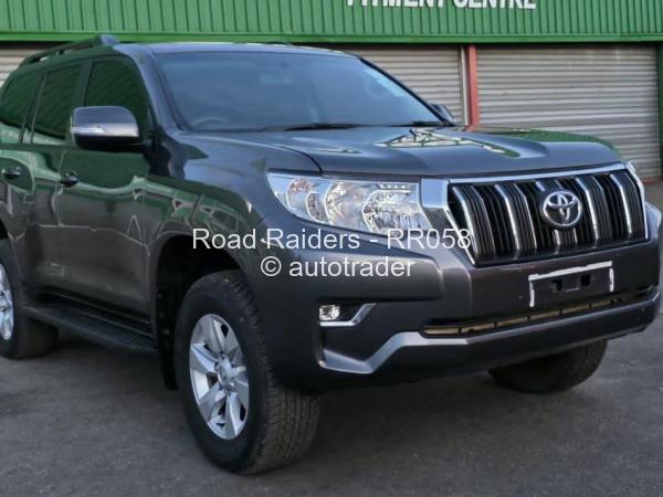 2022 - Toyota  Land Cruiser Prado