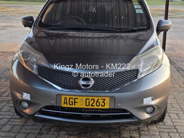 2015 - Nissan  Note