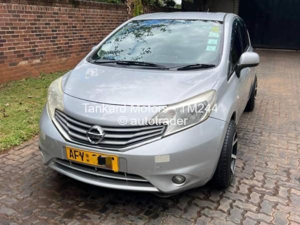 2013 - Nissan  Note