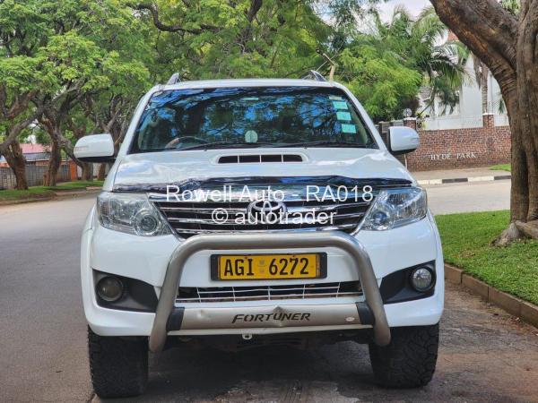 2013 - Toyota  Fortuner