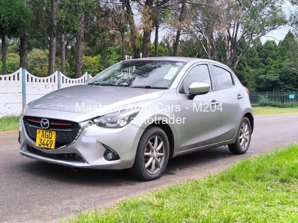 2016 - Mazda  Demio