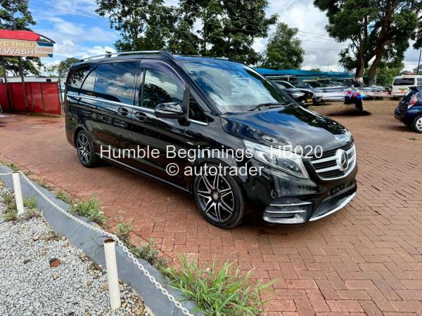 2017 - Mercedes Benz V-Class
