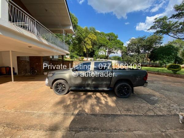 2021 - Toyota  HILUX GD6