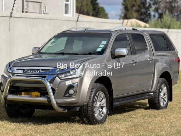 2019 - Isuzu  KB300