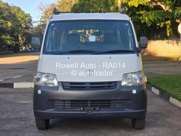 2018 - Toyota  Townace