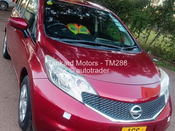 2015 - Nissan  Note