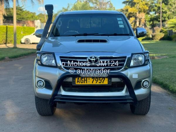 2010 - Toyota  Hilux D4D