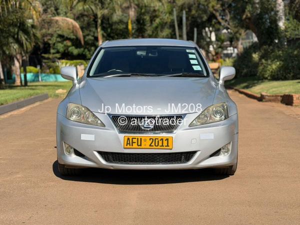 2008 - Lexus  IS