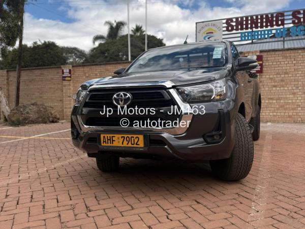 2023 - Toyota  HILUX GD6