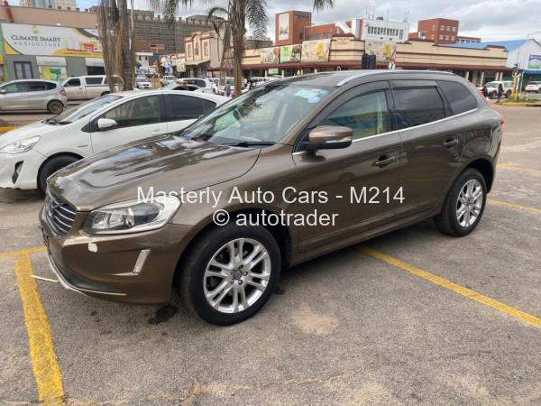 2016 - Volvo  XC60