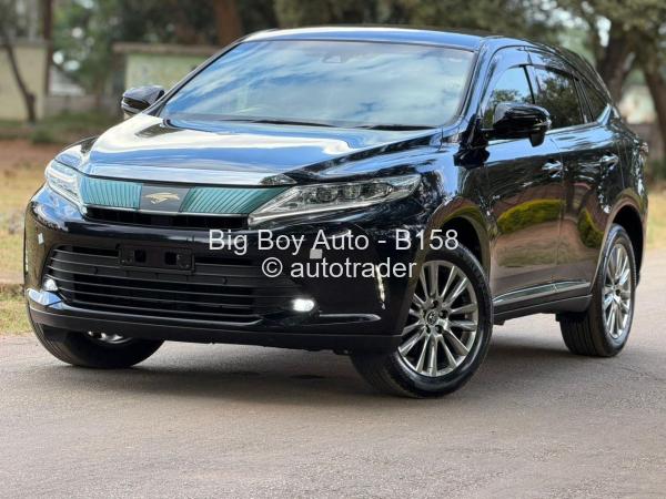 2017 - Toyota  Harrier