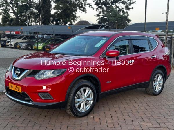 2016 - Nissan  X-Trail