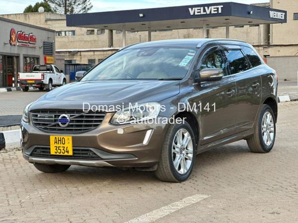 2016 - Volvo  XC60