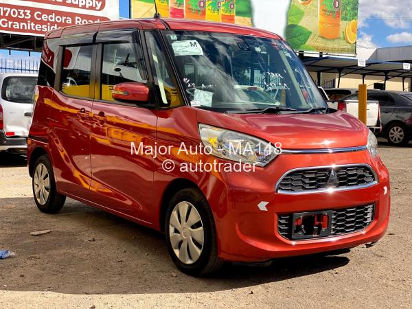 2018 - Mitsubishi  ek Space
