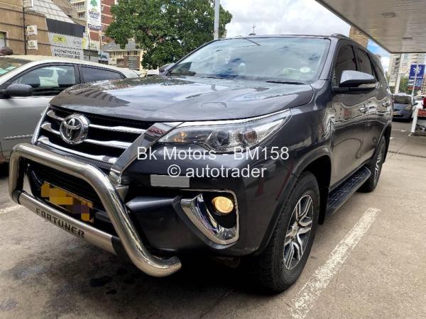 2015 - Toyota  Fortuner