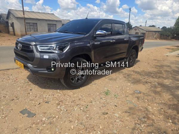 2021 - Toyota  Hilux
