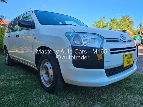 2018 - Toyota  Probox