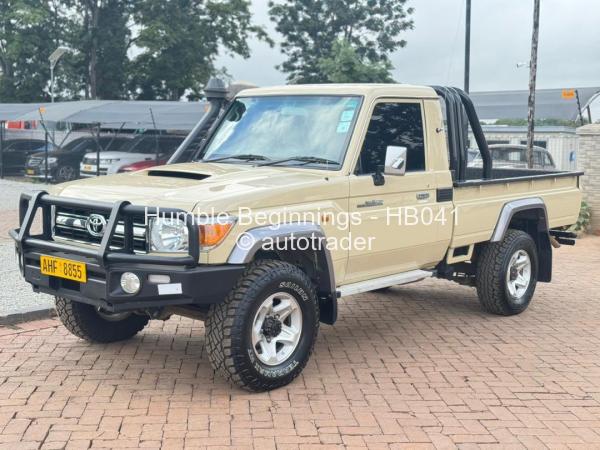 2018 - Toyota  Land Cruiser