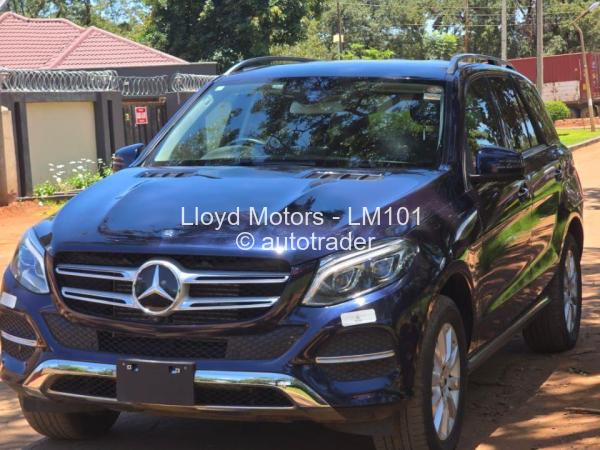 2017 - Mercedes Benz GLE