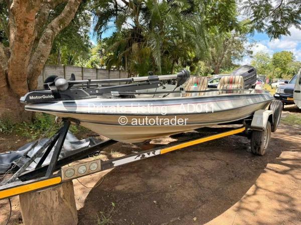 Piranha Speed Boat