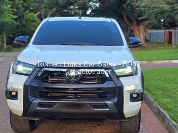 2022 - Toyota  HILUX GD6