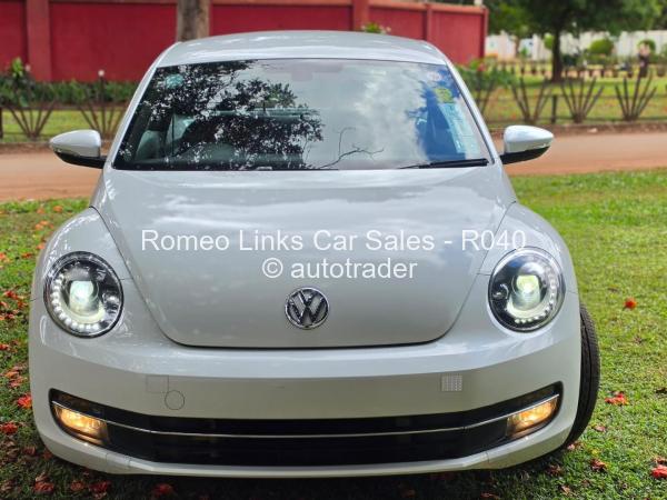 2015 - Volkswagen  Beetle