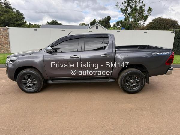 2021 - Toyota  Hilux