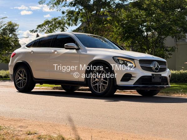 2017 - Mercedes Benz GLA