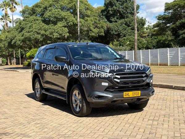 2023 - Isuzu  Mu-X