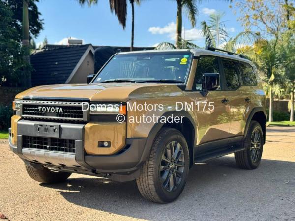 2025 - Toyota  Land Cruiser Prado