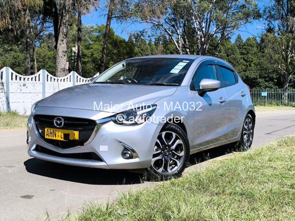 2018 - Mazda  Demio